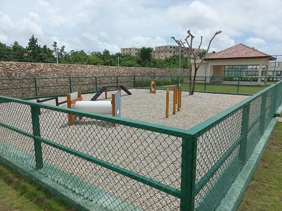 Pool Side بونتا كانا شقة